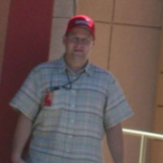 Ci sono sguardi che non chiedono il permesso,