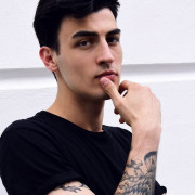 Vuoi iniziare a suonarla dal vivo, solo tu e io?