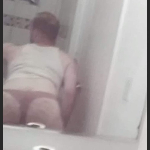 Uomo diretto cerca sesso bollente subito